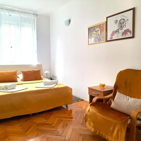 Appartement Sunny Center *